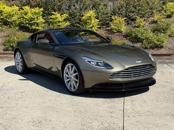 ASTON MARTIN DB11 2017 SCFRMFAV4HGL00220 image